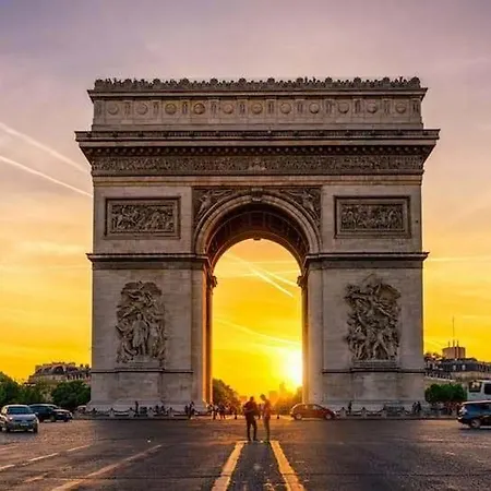 St Honore Champs Elysees By Melvane דירה פריז