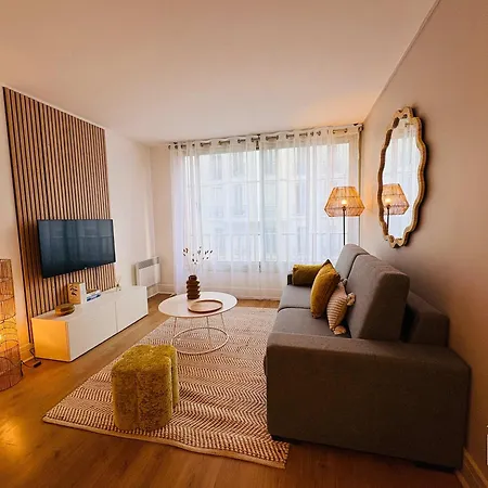 St Honore Champs Elysees By Melvane דירה