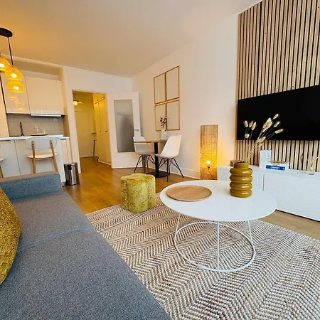 Apartment St Honore Champs Elysees By Edelsam