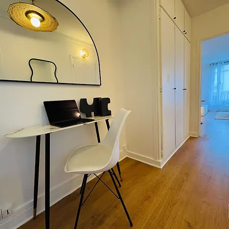 Apartment St Honore Champs Elysees By Edelsam *