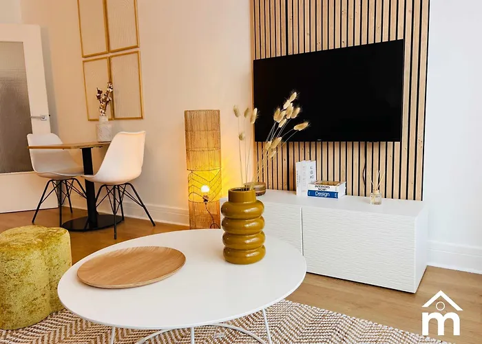 St Honore Champs Elysees By Melvane Paris